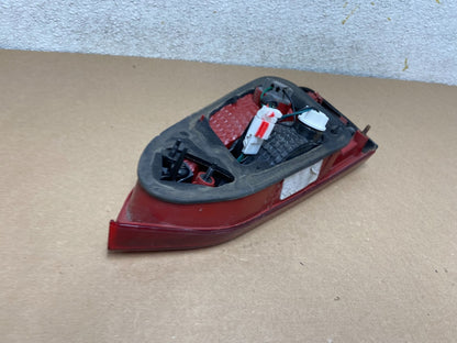 2013-2016 Hyundai Santa Fe Sport Left Driver LH Inner Tail Light P8059 DW6