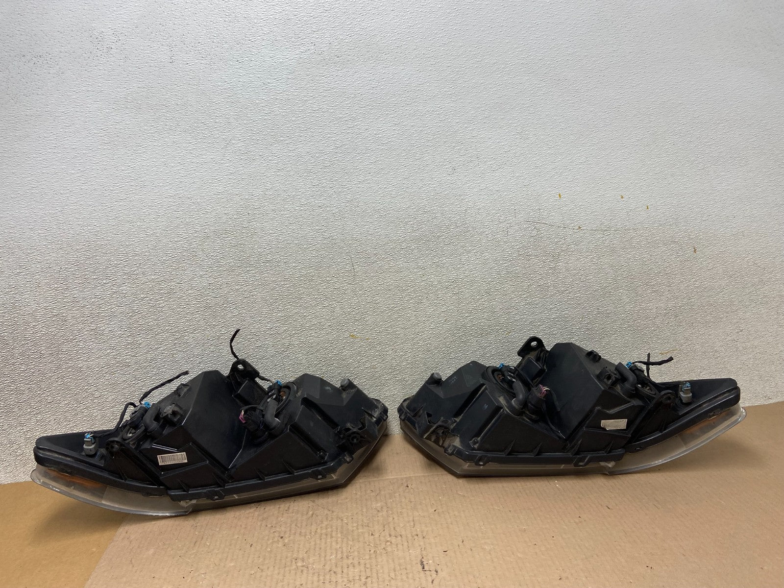 2009 to 2017 Dodge Journey Headlights Left+Right Set Halogen Oem Z3771 DW7