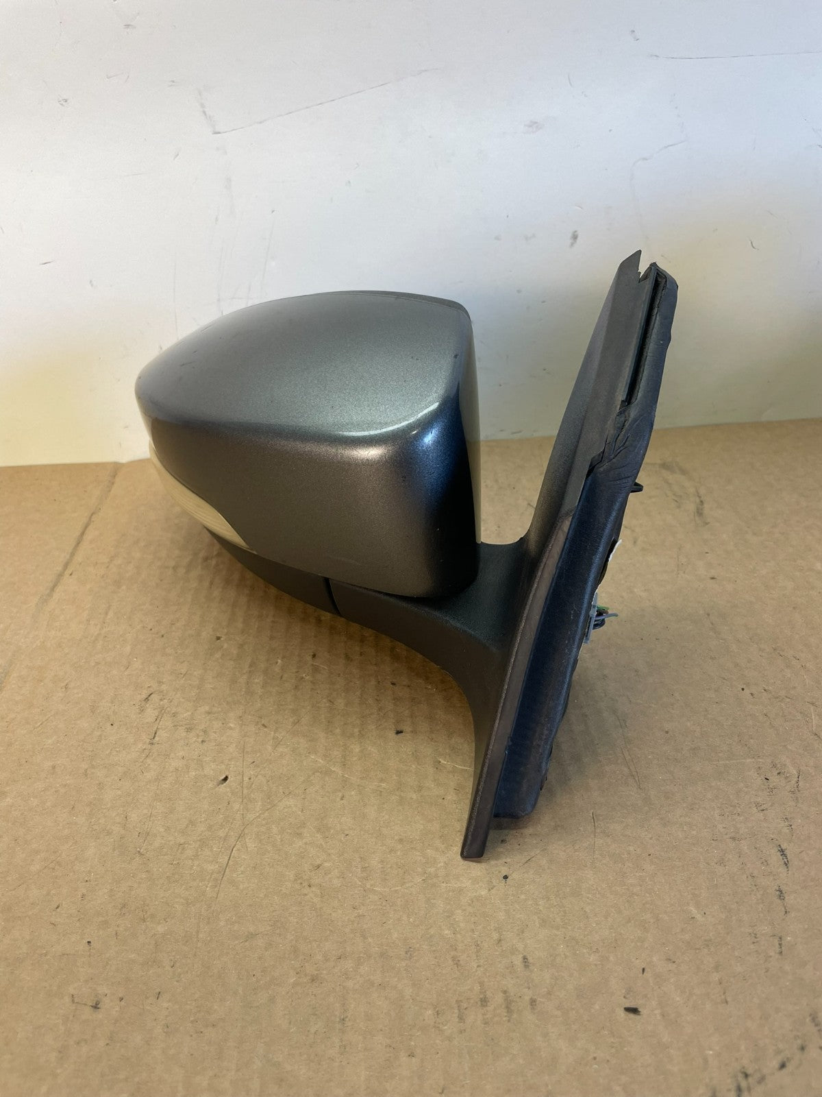 2012-2014 Ford Focus Right Passenger View Door Turn Sgn Mirror AG2730 MS1