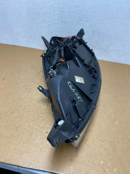 2006 to 2010 Toyota Sienna Right Passenger Rh Side Headlight Halogen AE0493 DW8