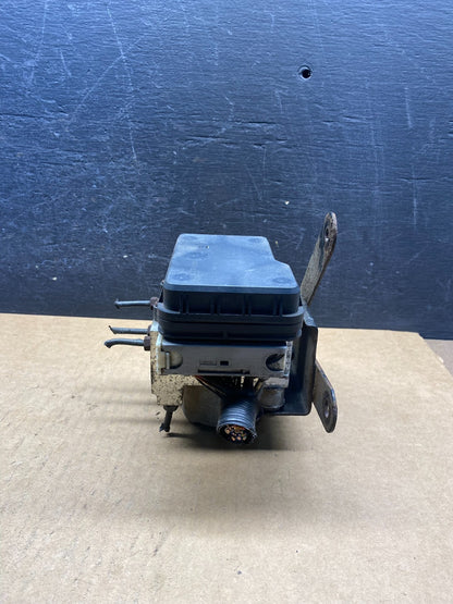 2005 2006 Toyota Tundra ABS Brake Pump Anti Lock Module AH5098 DG4