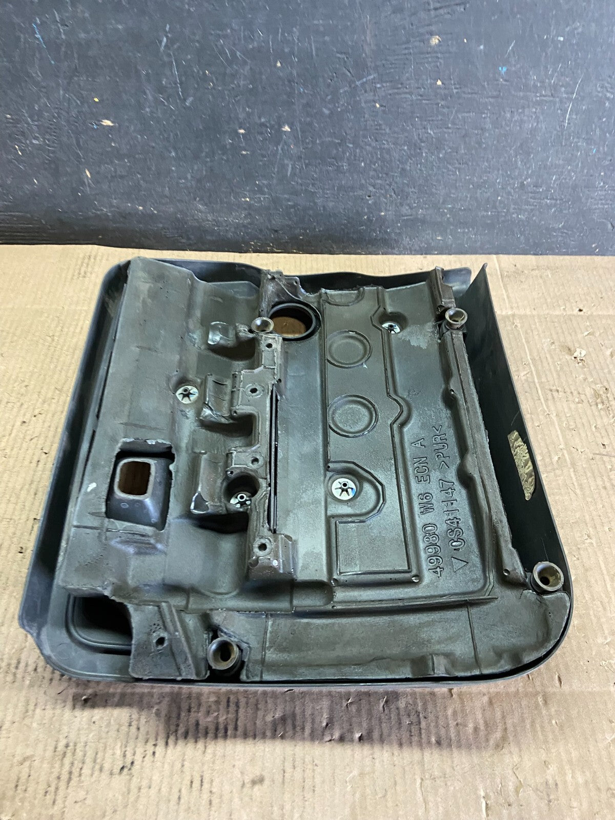 2012 to 2014 Chrysler 200 Engine Cover Top Lid Cover J7248 DG7