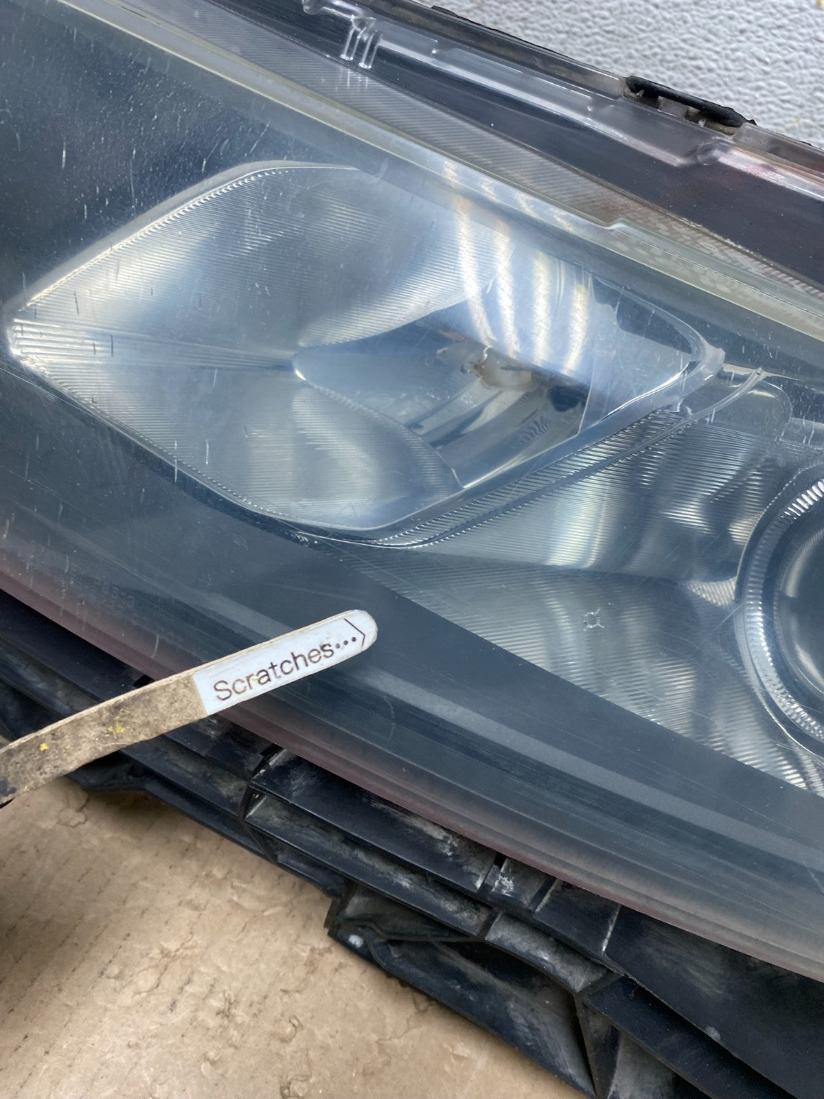 2010 - 2012 Honda Accord Crosstour Left Driver LH Side Headlight AF3185 DW3