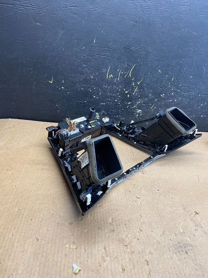 2011 to 2014 Hyundai Sonata Center Radio Climate Control Air Vent Bezel z4159 DG4