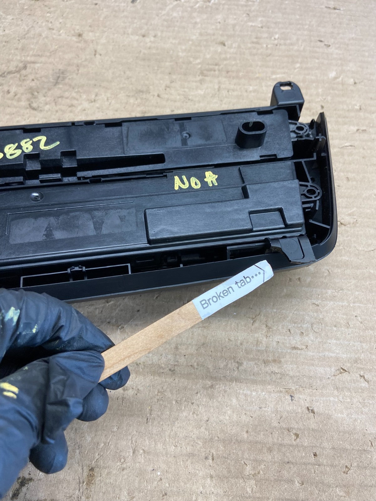 2012 - 2014 Bmw F30 320i 328i Radio Climate Control Panel AH3832 DG6