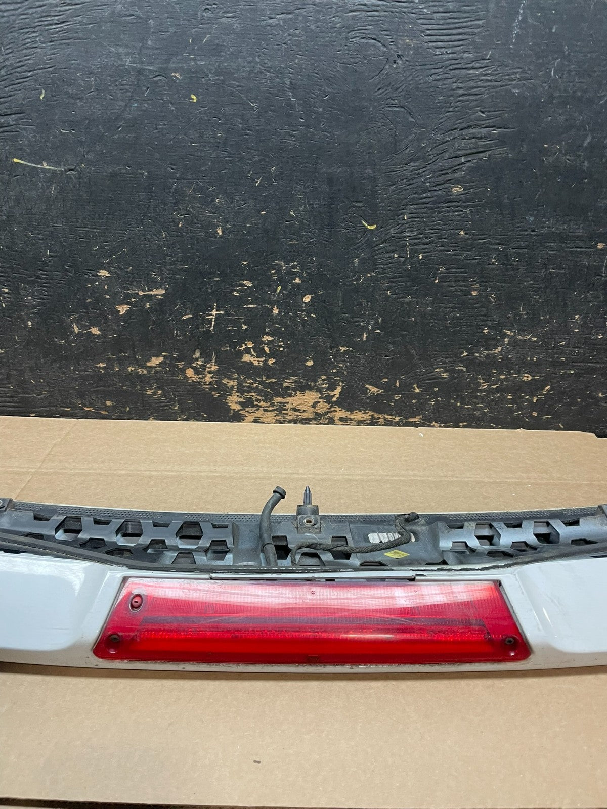 2012 to 2017 Ford Focus Trunk Lid Spoiler Wing Y9238 DG5