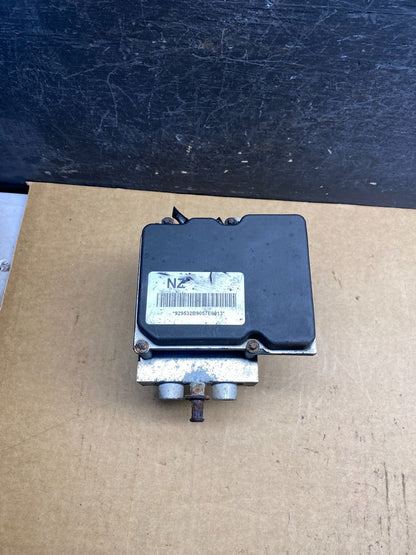 2009 2014 Chevrolet Tahoe Suburban ABS Anti Lock Brake Pump AH7227 DW0