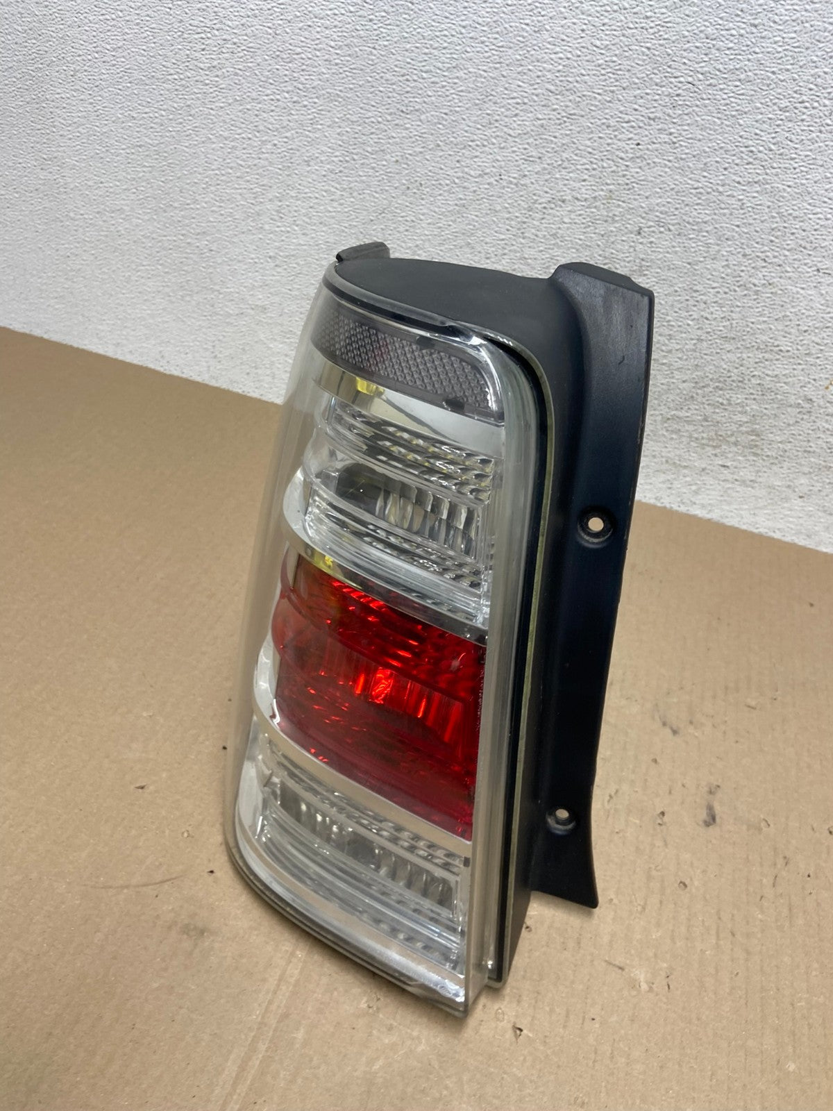 2008 2009 2010 2011 Mercury Mariner Left Driver Lh Side Tail Light AE6993 LK1