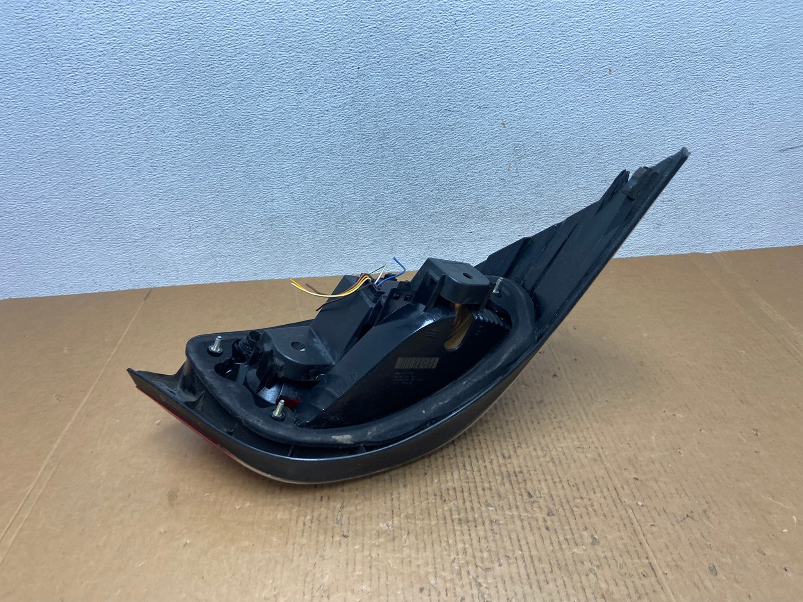 2004 - 2007 BMW 5 Series E60 Right Passenger RH Side Tail Light AE0411 LK4
