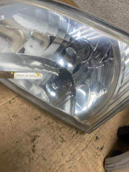 2001 2002 2003 Toyota Sienna Left+Right Side Set Headlights Halogen T3367 DW7