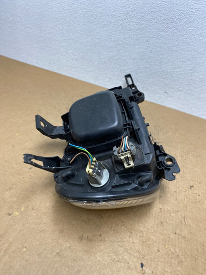 2002 - 2005 Mercedes ML ML350 ML500 Left Driver LH  Halogen Headlight AC3447 DW8