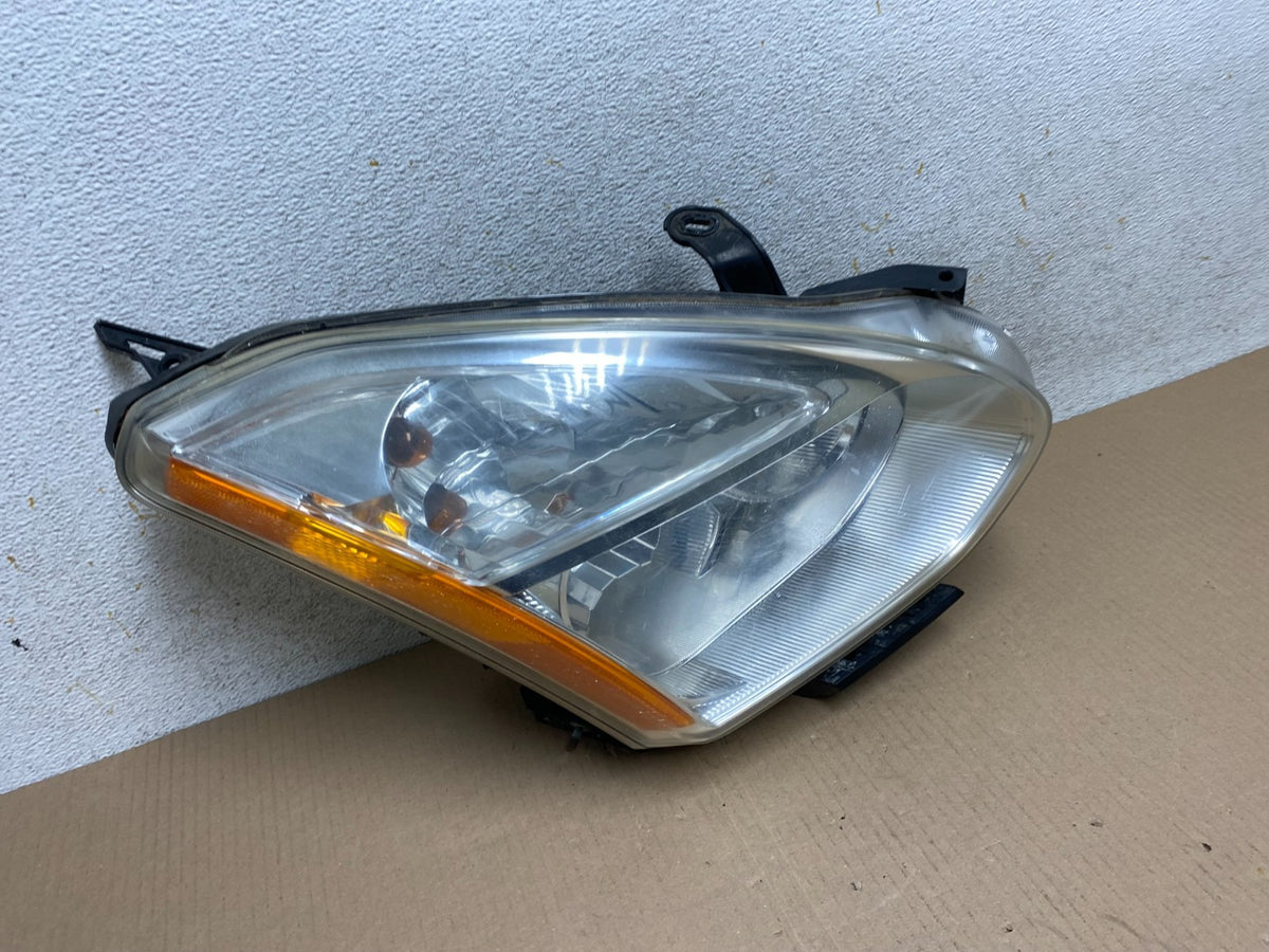 2009-2013 Nissan Rogue Right Passenger Halogen Headlight AJ2403 DW2