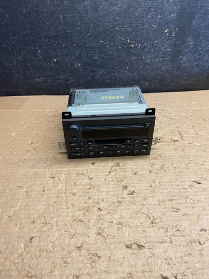 2003 - 2005 Lincoln Town Car AM/FM Radio Tape CD Player AG8703 DG0
