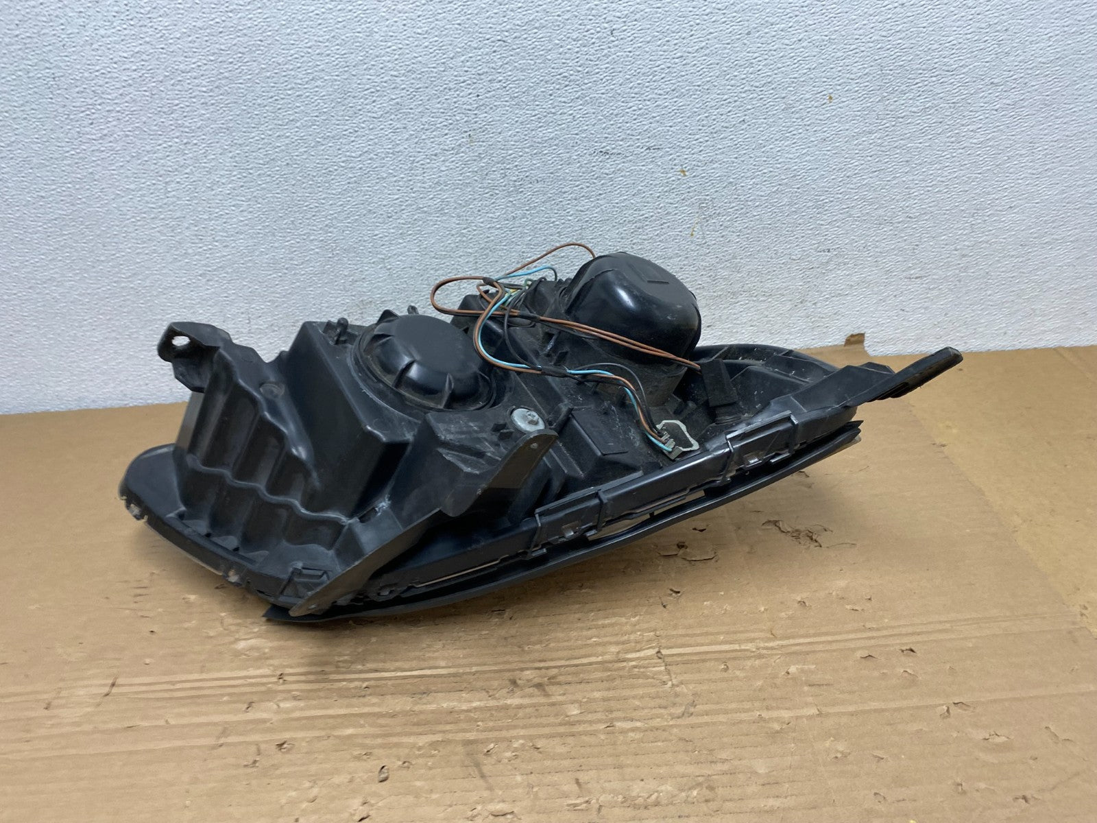 2010-2015 Chevrolet Equinox Halogen Projector Headlight Left Driver TYC AD43394