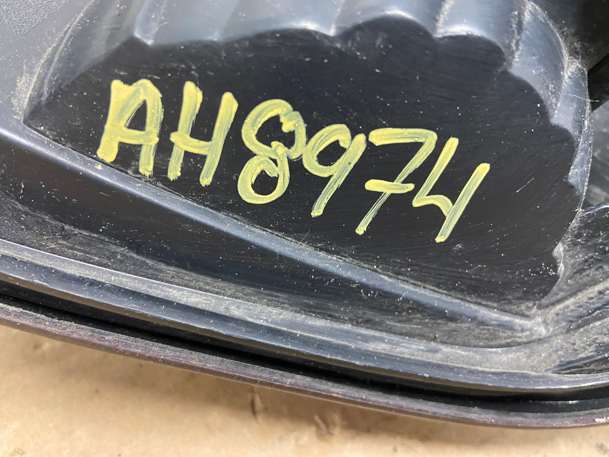 2002 to 2009 Chevrolet Trailblazer Left Driver LH Side Tail Light AH8974 LK6