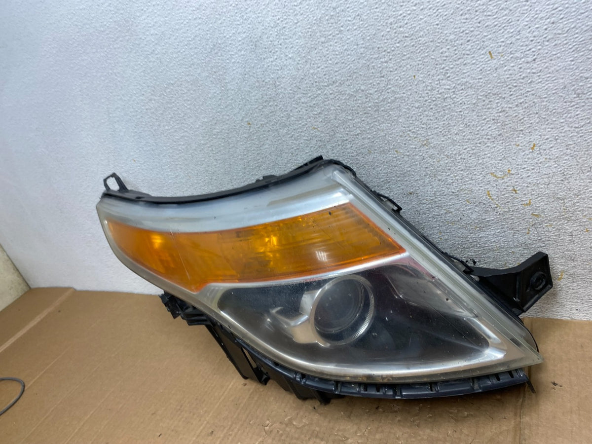 2011 to 2015 Ford Explorer Right Passenger Halogen Headlight AI4706 DW1