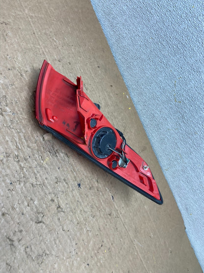2003 to 2008 Infiniti FX35 FX45 Right Passenger RH Side Tail Light OEM Z3746 PS6