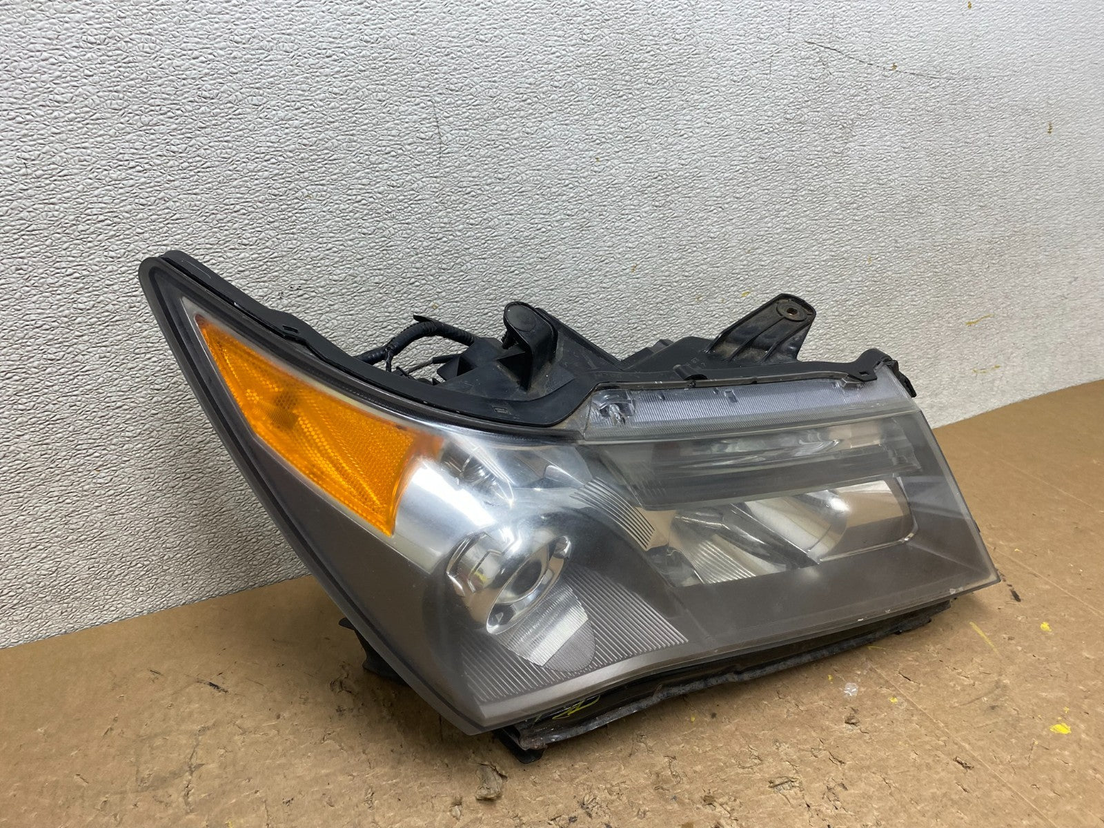 2007 2008 2009 Acura MDX Headlight Xenon HID Right Passenger RH Oem V8092 DW2