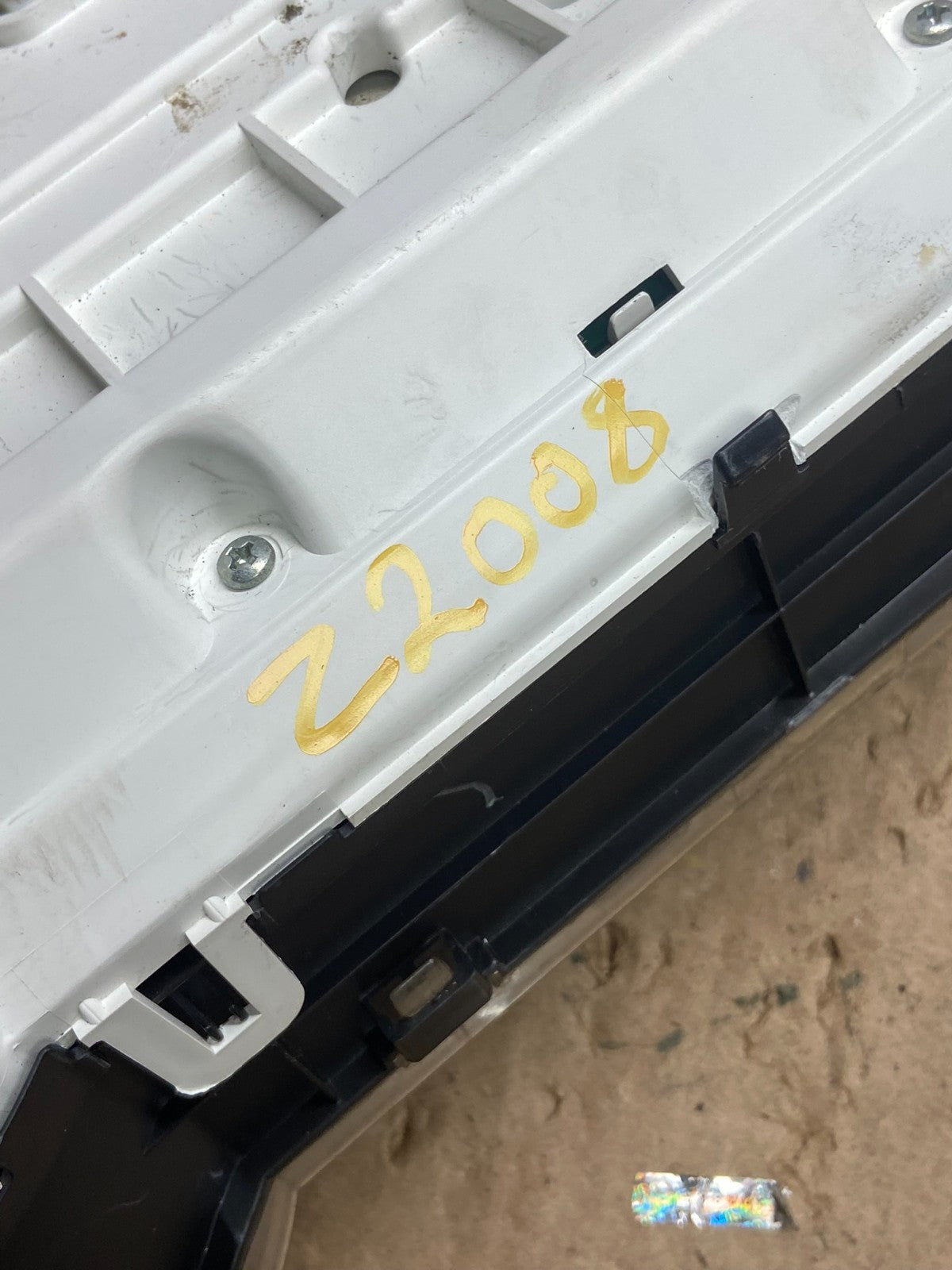 2004 2005 Toyota Sienna Speedometer Cluster Gauge z2008 DG7