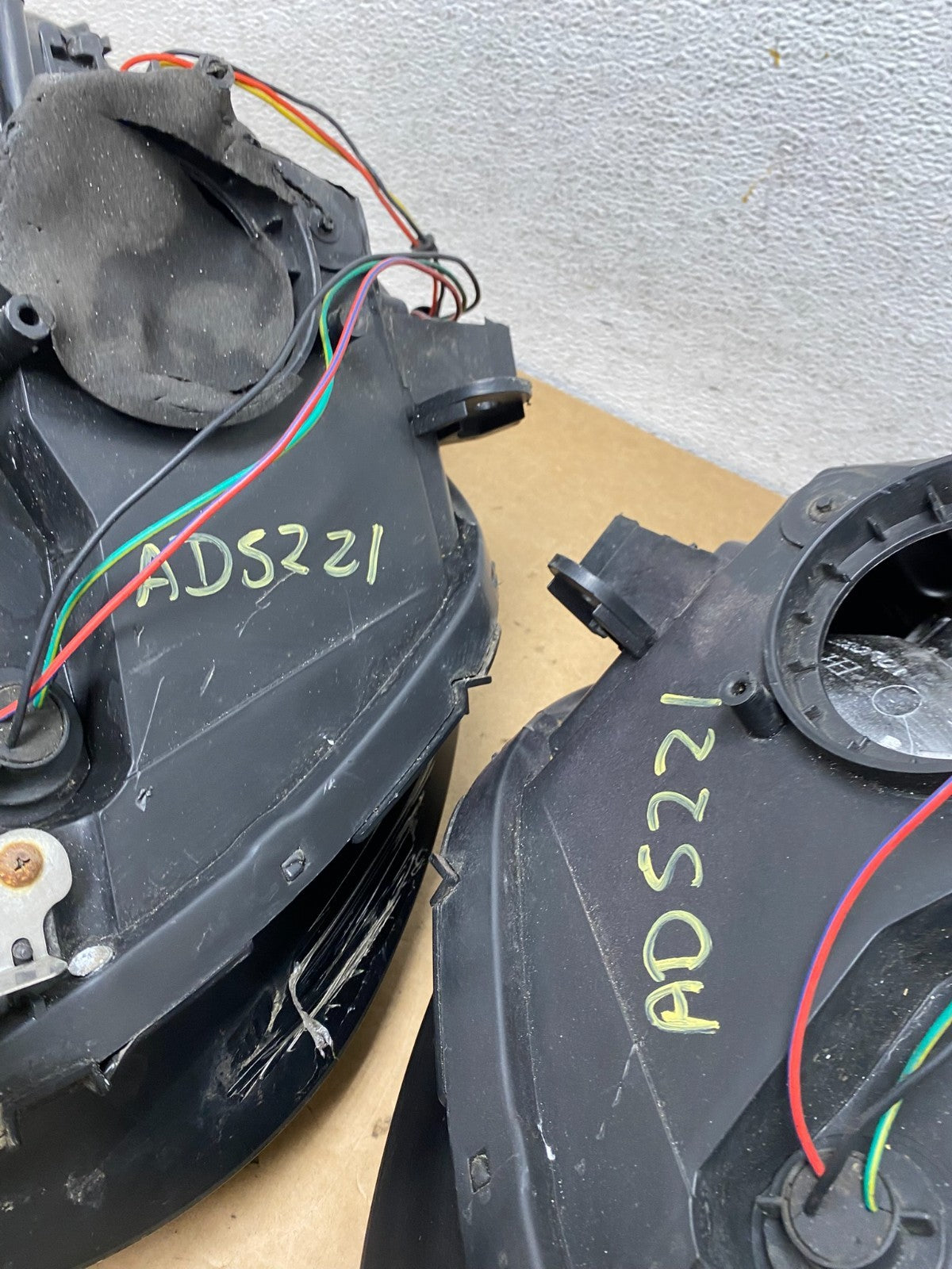 2005-2006 Infiniti G35 Left+Right Halogen Headlights Sedan AD5221 DW12