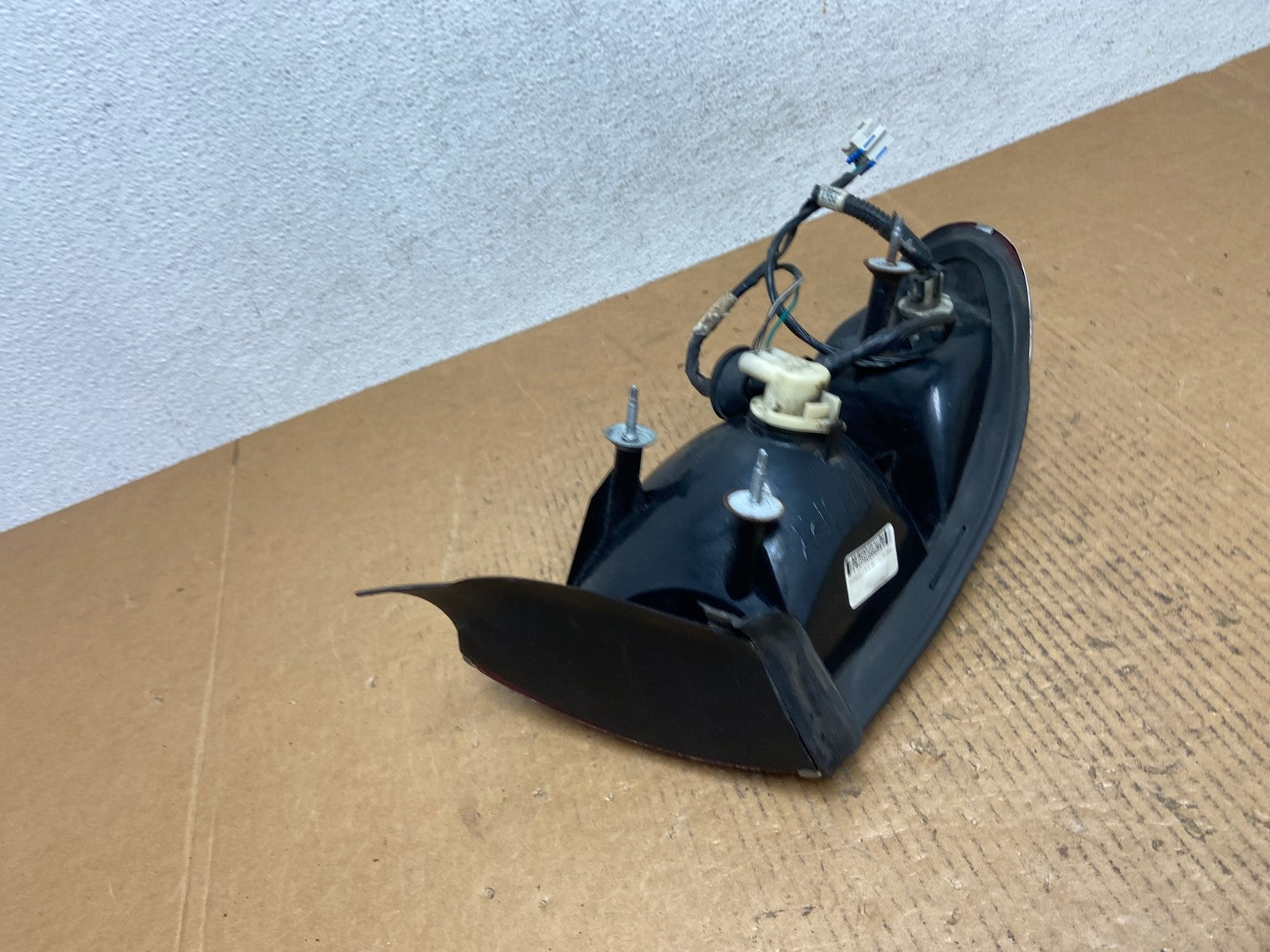 1997 to 2005 Buick Century Right Passenger RH Side Tail Light AE0211 LK5