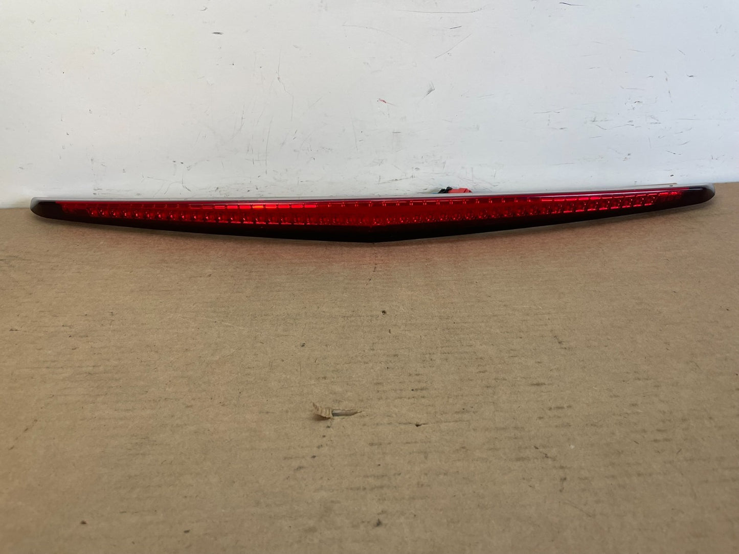 2008-2013 Cadillac Cts Sedan Trunk Lid 3rd Third Brake Tail Light AF8759 DG0