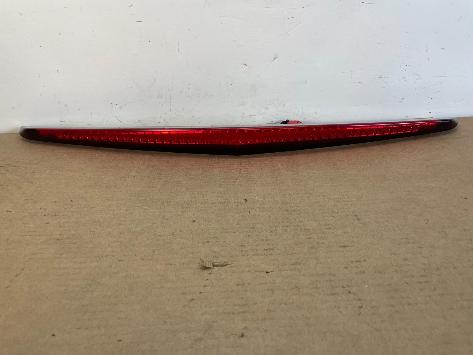 2008-2013 Cadillac Cts Sedan Trunk Lid 3rd Third Brake Tail Light AF8759 DG0