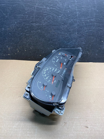 1999 - 2004 Ford F150 F-150 F250 F350 Speedometer Cluster Gauge ah9742 DG1