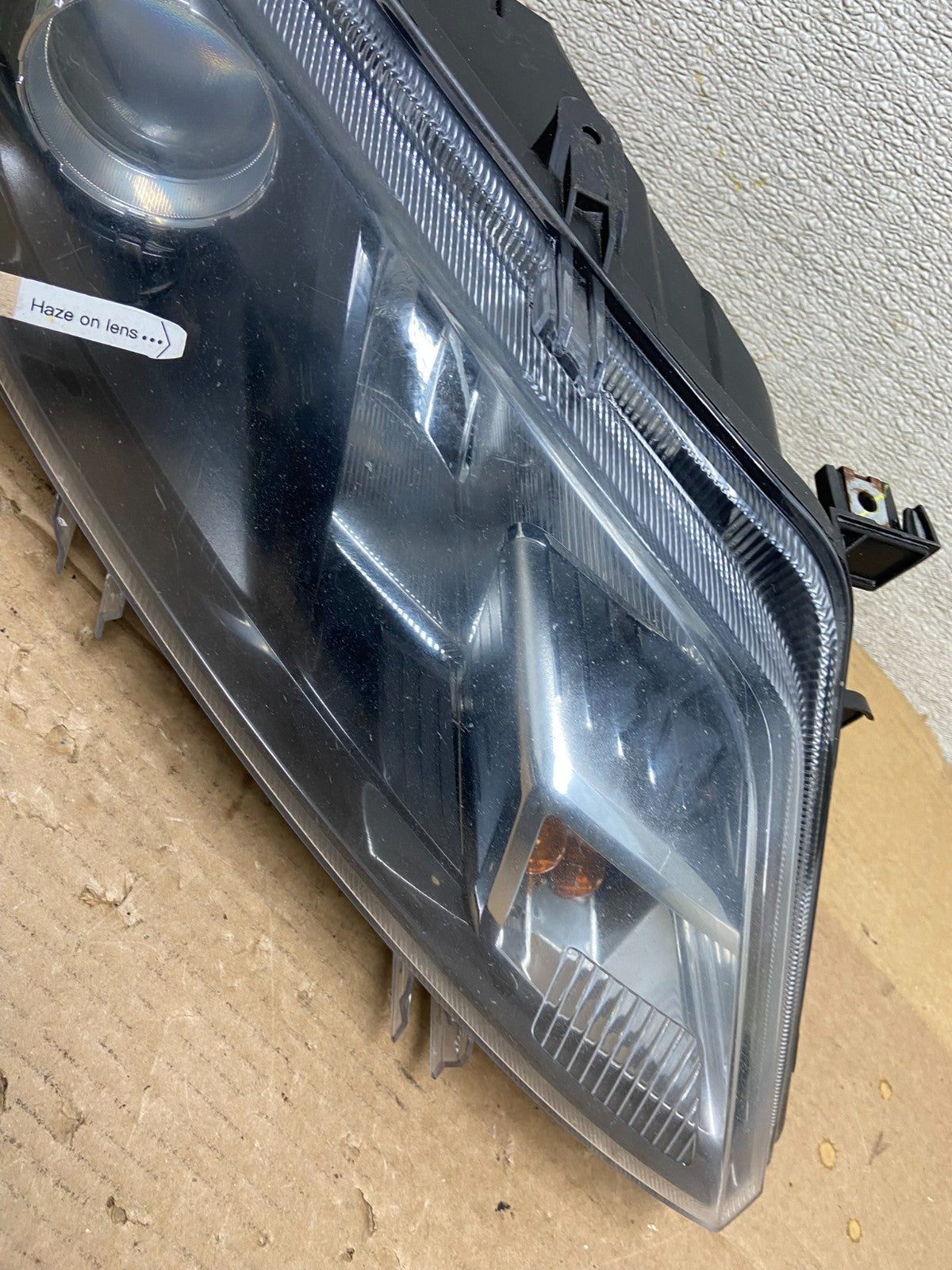2010 2011 2012 Ford Fusion Right Passenger RH Headlight Halogen OEM AB5228 DW4