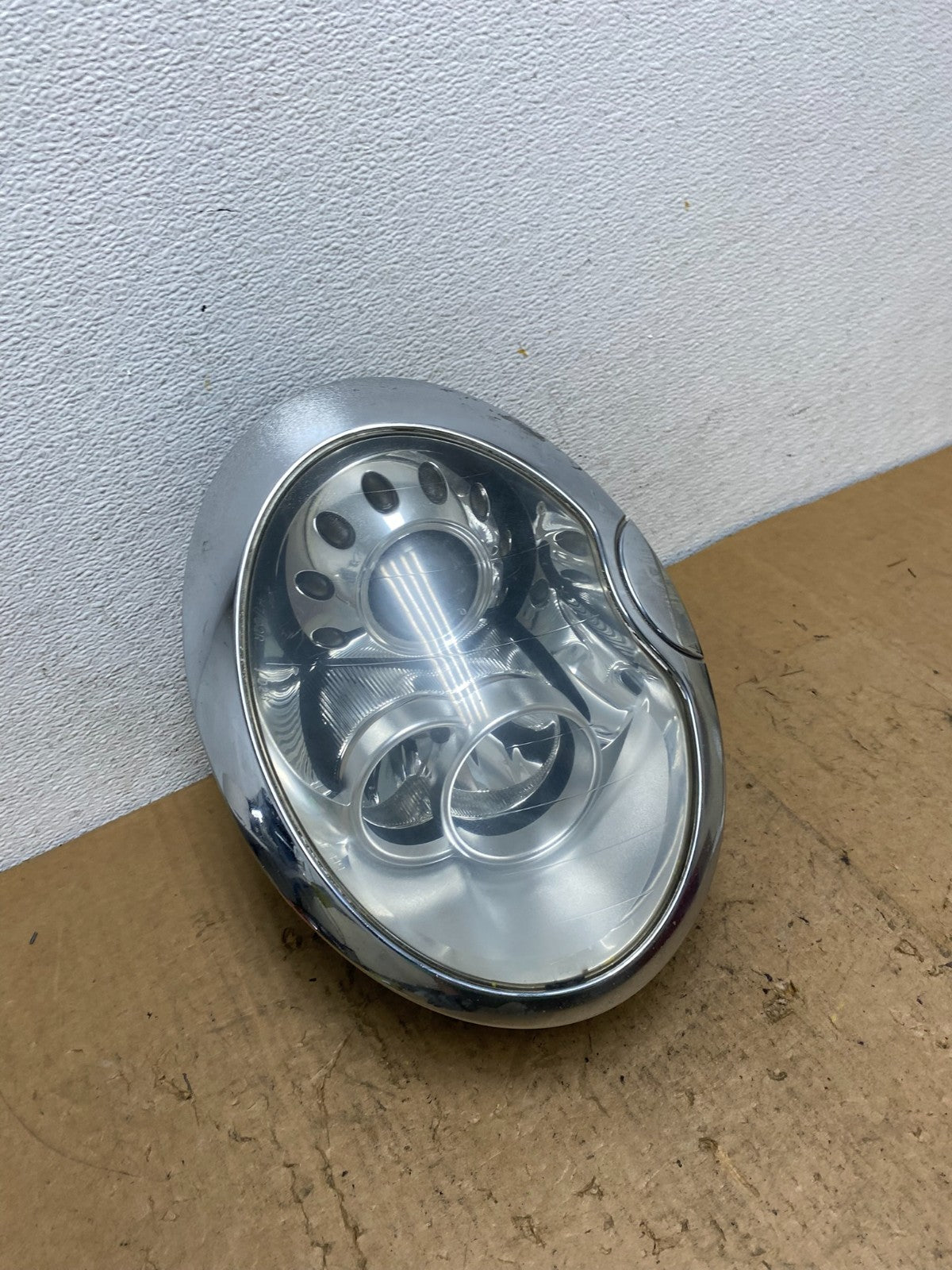 2005 to 2008 Mini Cooper Right Passenger Side Headlight Xenon HID AD0568 DG2