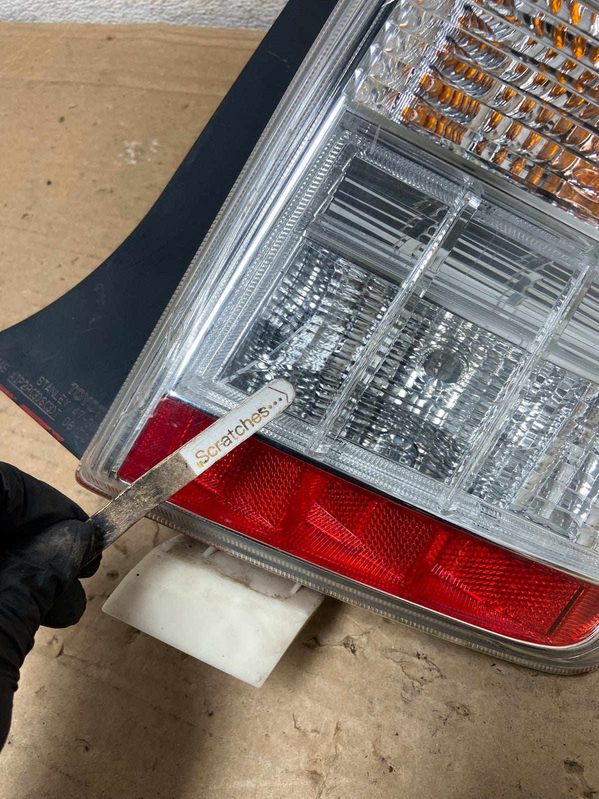2010 2011 Toyota Prius Tail Light Right Passenger Side AH8421 LK3