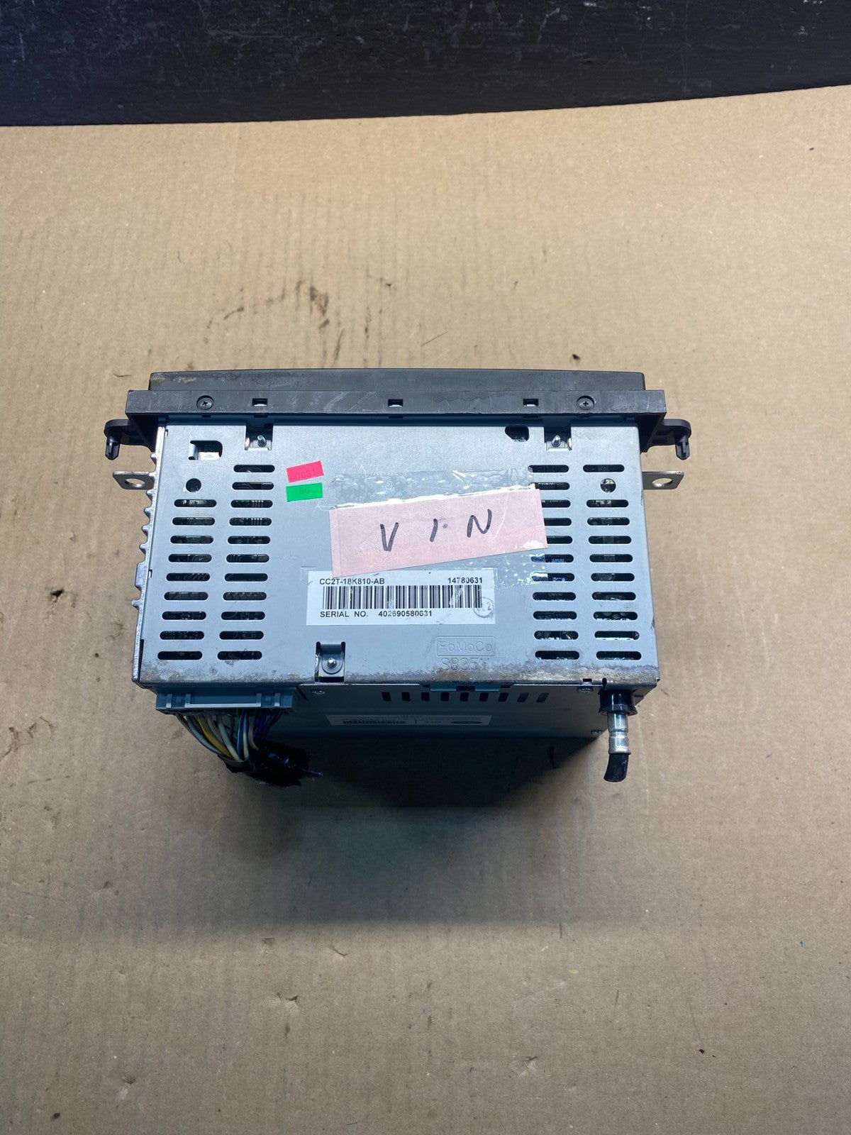 2008-2013 Ford E150 E250 E350 AM FM Radio Stereo Receiver AC8910 DG4