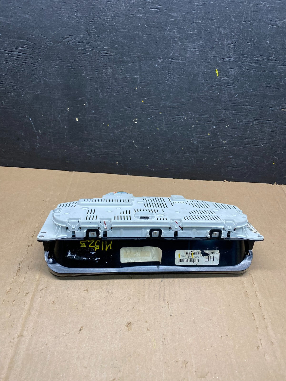 2006 to 2012 Nissan Pathfinder Xterra Cluster Speedometer Instrument M15255