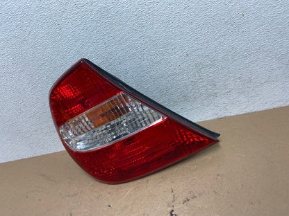 2002 2003 2004 Toyota Camry Left Driver LH Side Tail Light AF4564 LK1