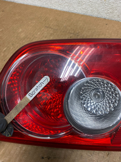 2003 2004 2005 Mazda 6 Right Passenger Inner Tail Light Taillight OEM i0994 DG3