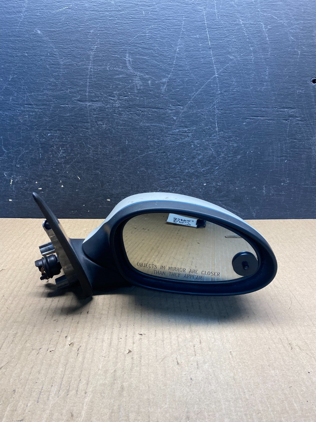 2006 to 2008 BMW 325i Right Passenger Side View Door Mirror AG3942 DW8