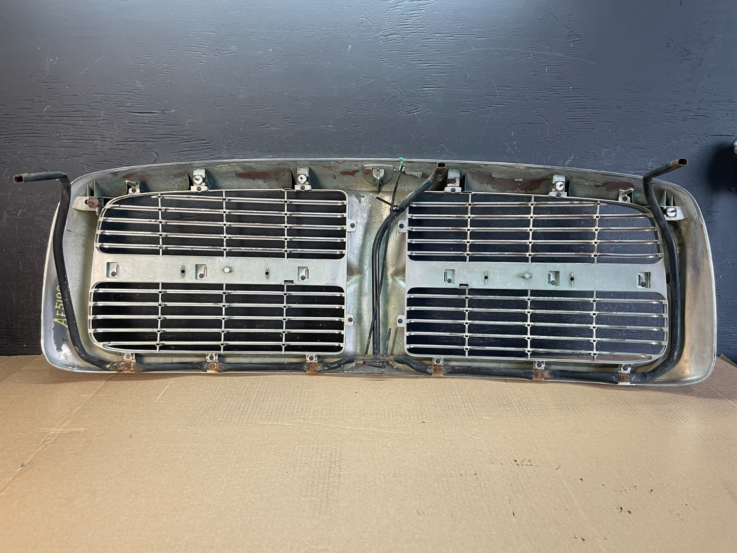 2002 2003 2004 2005 Dodge Ram 1500  Upper Front Grill Grille af5192 DG3