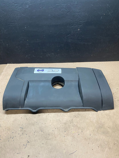 2007 to 2014 Volvo XC90 OEM 3.2L Upper Top Engine Motor Dust Cover Oem AC2330 DG0