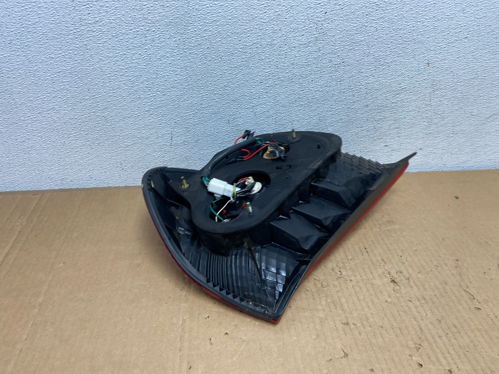 2002 2003 2004 Toyota Camry Left Driver LH Side Tail Light AD0939 LK3