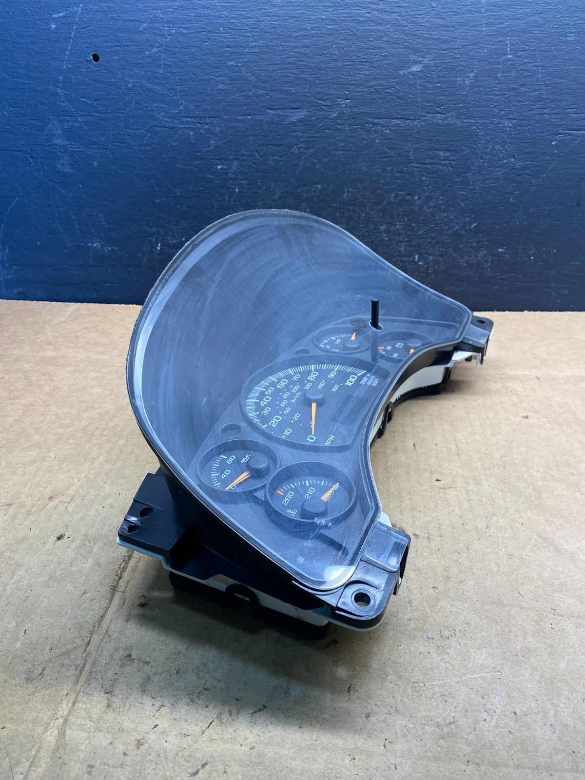 2004 to 2007 Chevrolet Express Speedometer Cluster Gauge AD4826 DG1