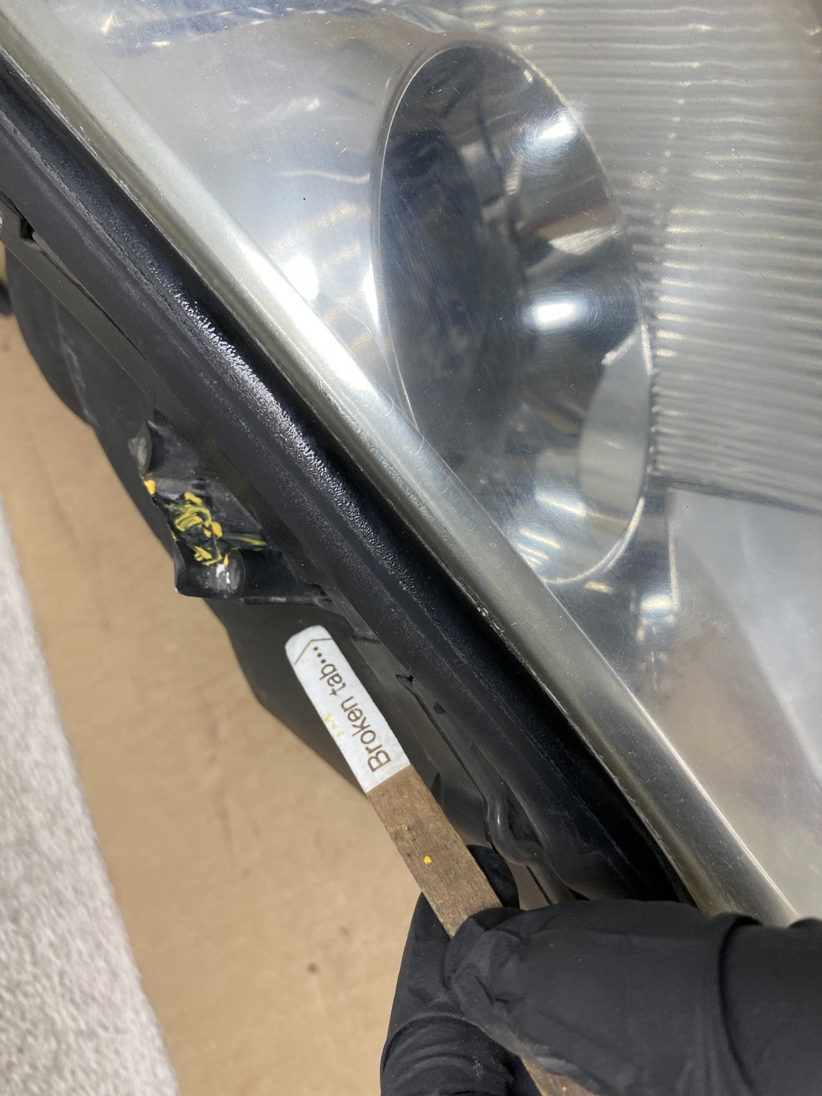 2006 to 2010 Toyota Sienna Left Driver Lh Side Headlight Halogen AH7635 DW5