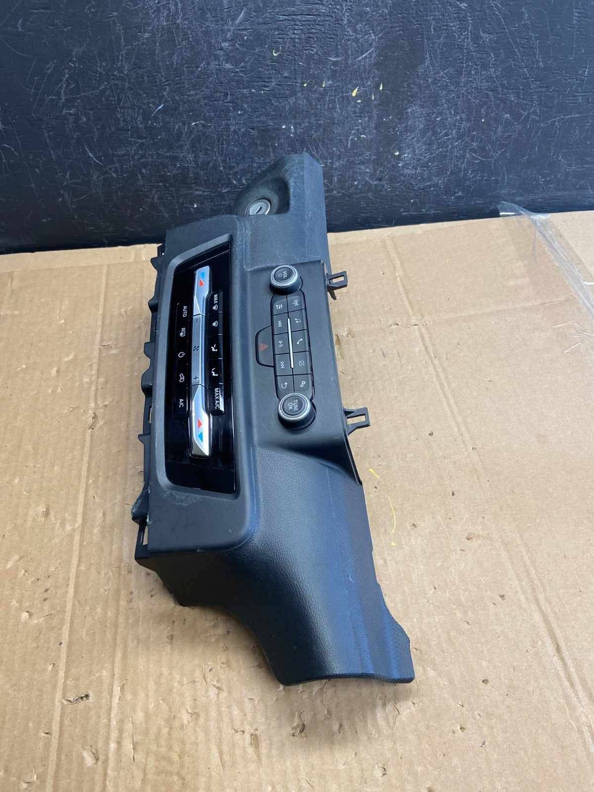 2020 to 2023 Ford Explorer Radio Climate Control Panel Trim ad2183 DG2