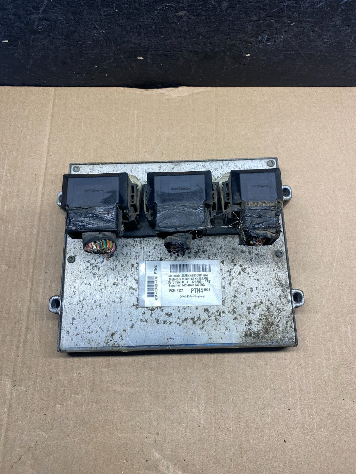 2004 Ford F-150 F150 5.4L Engine Control Unit ECU Computer Module ae7522 DG0