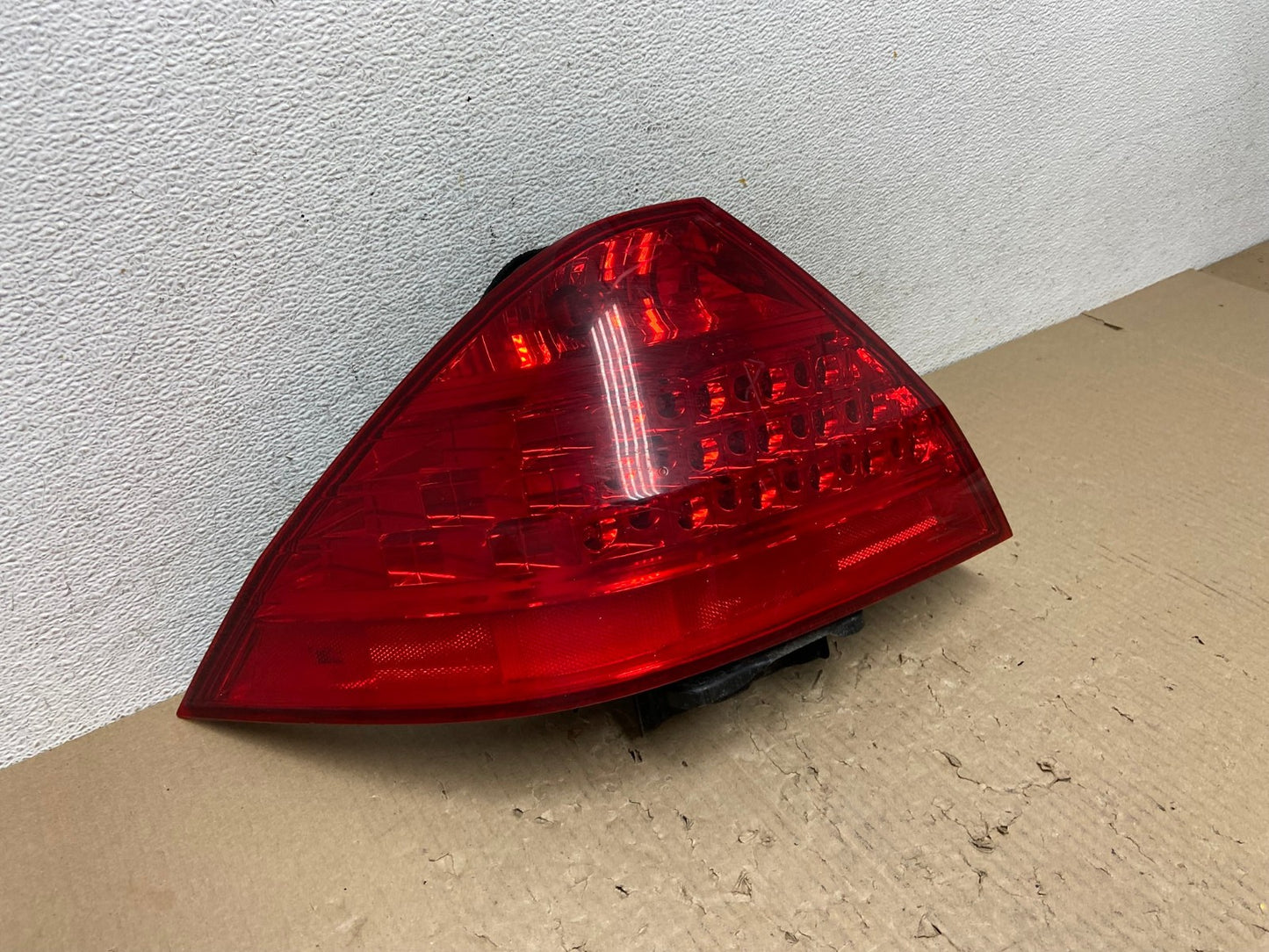 2006 - 2007 Honda Accord Left Driver Lh Side Tail light AE9810 LK2