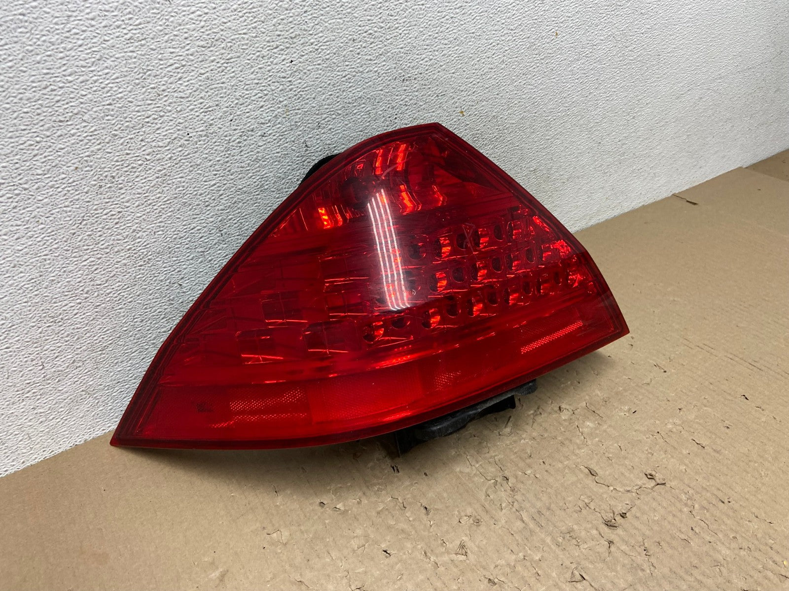 2006 - 2007 Honda Accord Left Driver Lh Side Tail light AE9810 LK2