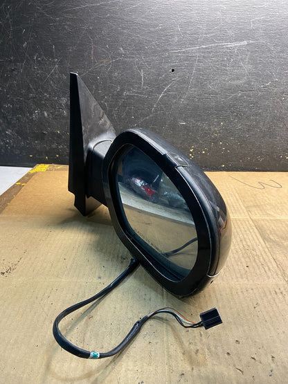 2007-2013 Chevrolet Tahoe Silverado Suburban Right Passenger Mirror OEM Y3978 DG9