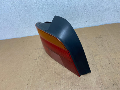 1996-2000 BMW 5-SERIES E39 528i 540i Left Driver LH Tail Light AD1301 LK1