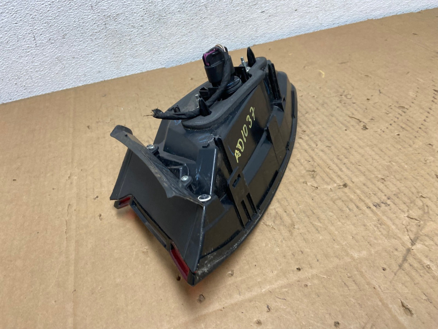 2013 to 2016 Dodge Dart Left Driver Lh Side Tail Light AD1037 LK4
