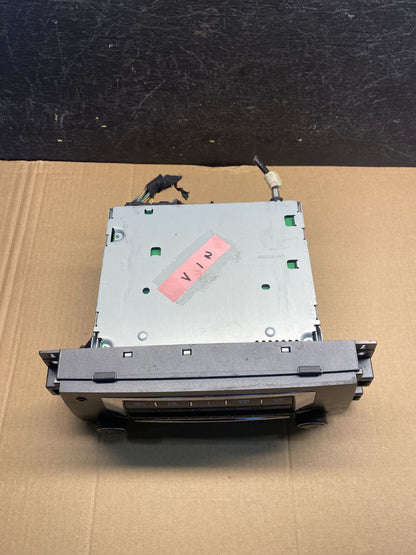 2006 to 2009 Cadillac DTS SRX Stereo Radio 6Cd Mp3 Player AE7501 DW4