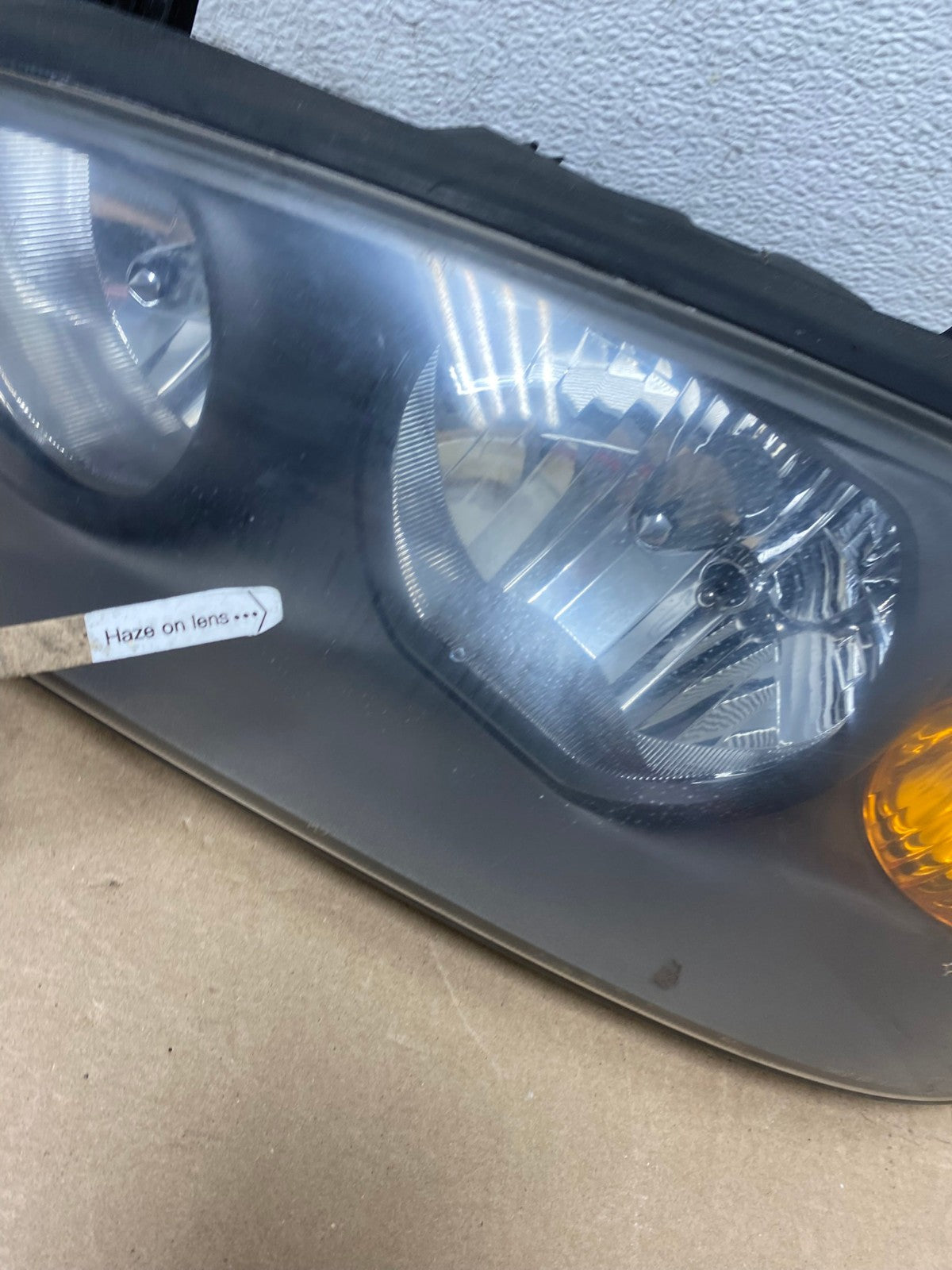 2004 to 2006 Hyundai Elantra Left+Right Set Halogen Headlights AF4580 LK6